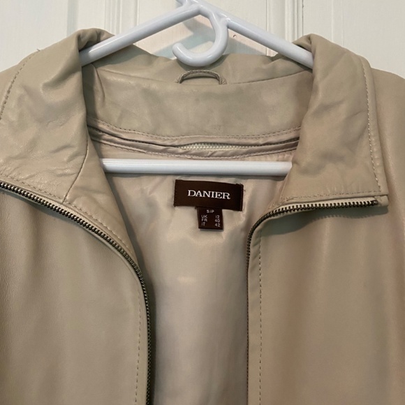 Danier Leather Jacket - Picture 3 of 5